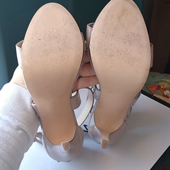 Sandals - Picture 4 of 4